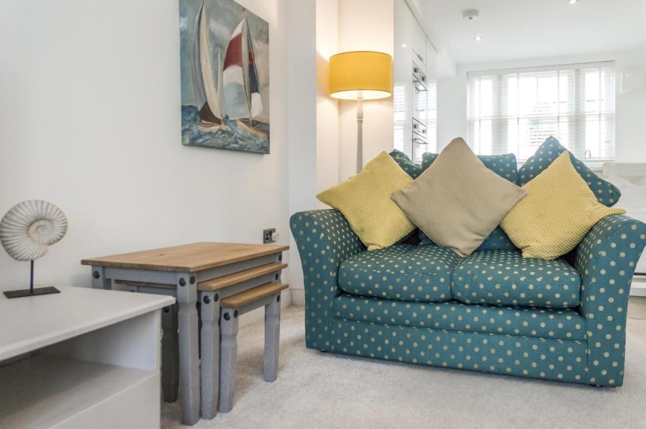 Milford Street - 5 Bedroom Luxurious Holiday Home - Saundersfoot Kültér fotó