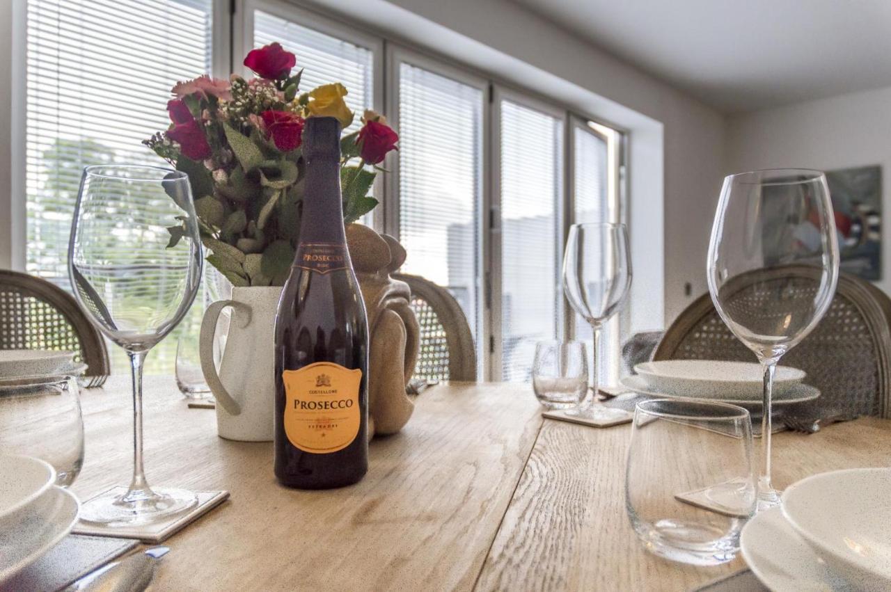 Milford Street - 5 Bedroom Luxurious Holiday Home - Saundersfoot Kültér fotó