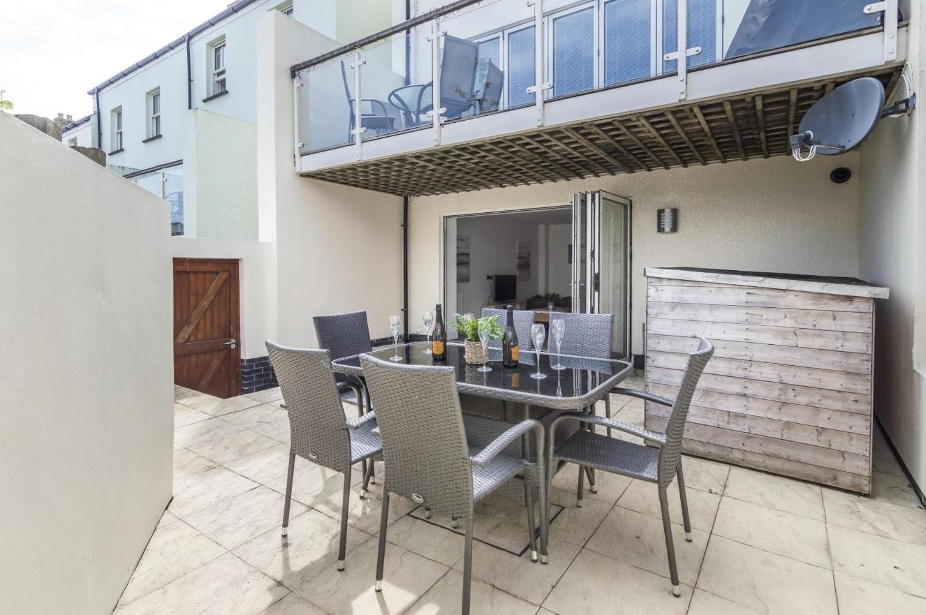Milford Street - 5 Bedroom Luxurious Holiday Home - Saundersfoot Kültér fotó