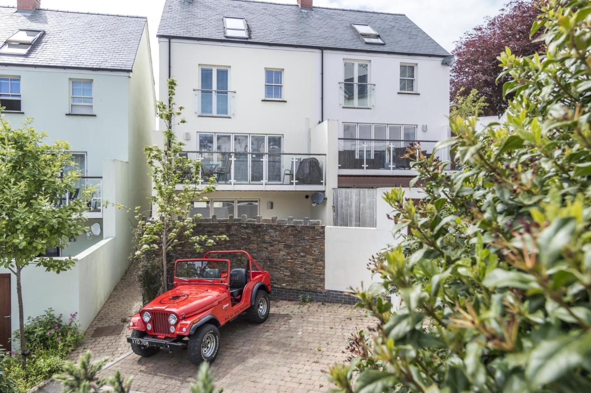 Milford Street - 5 Bedroom Luxurious Holiday Home - Saundersfoot Kültér fotó